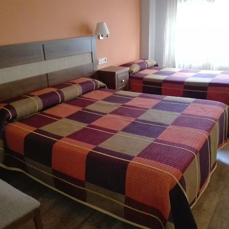 Hostal Patron Castañares de Rioja Eksteriør bilde