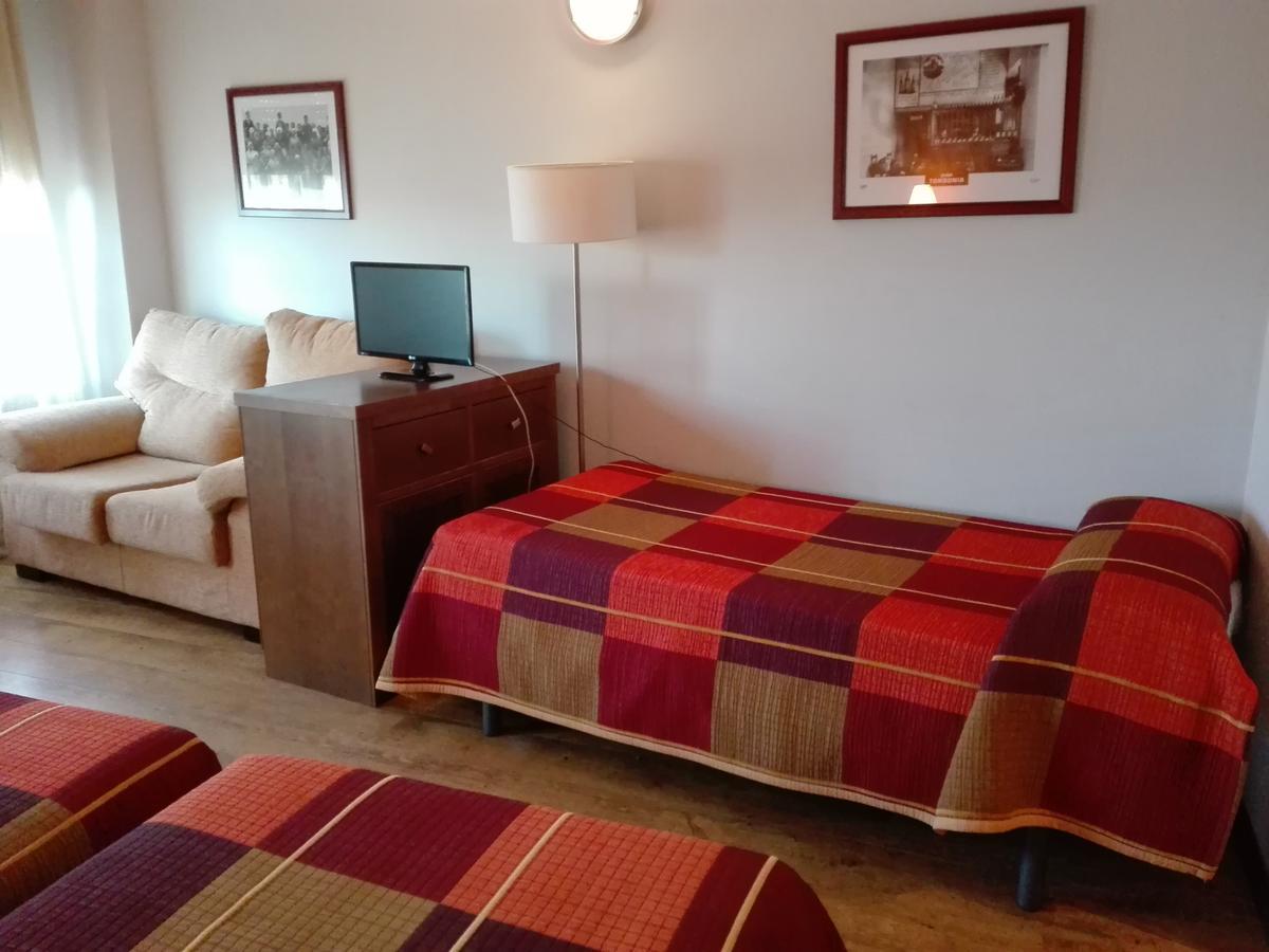 Hostal Patron Castañares de Rioja Eksteriør bilde